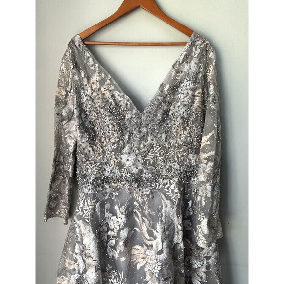 Mac Duggal 20214 Long Sleeve Bead Applique Gown Size 16 Grey Multi Floral NWT - Picture 6 of 16